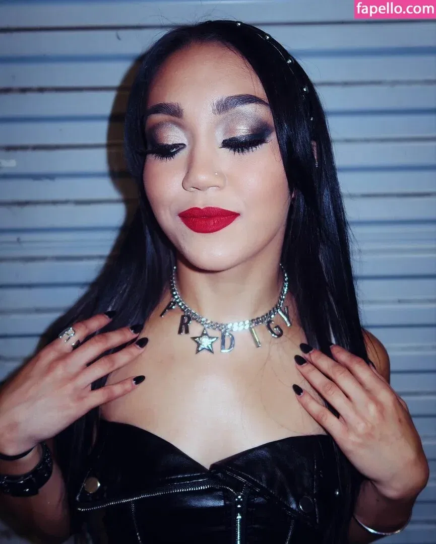 Roxanne Perez Onlyfans Photo Gallery 