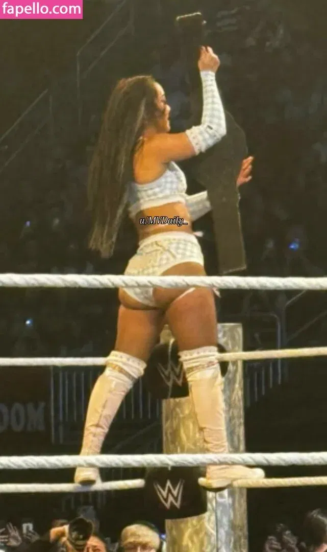 Roxanne Perez Onlyfans Photo Gallery 