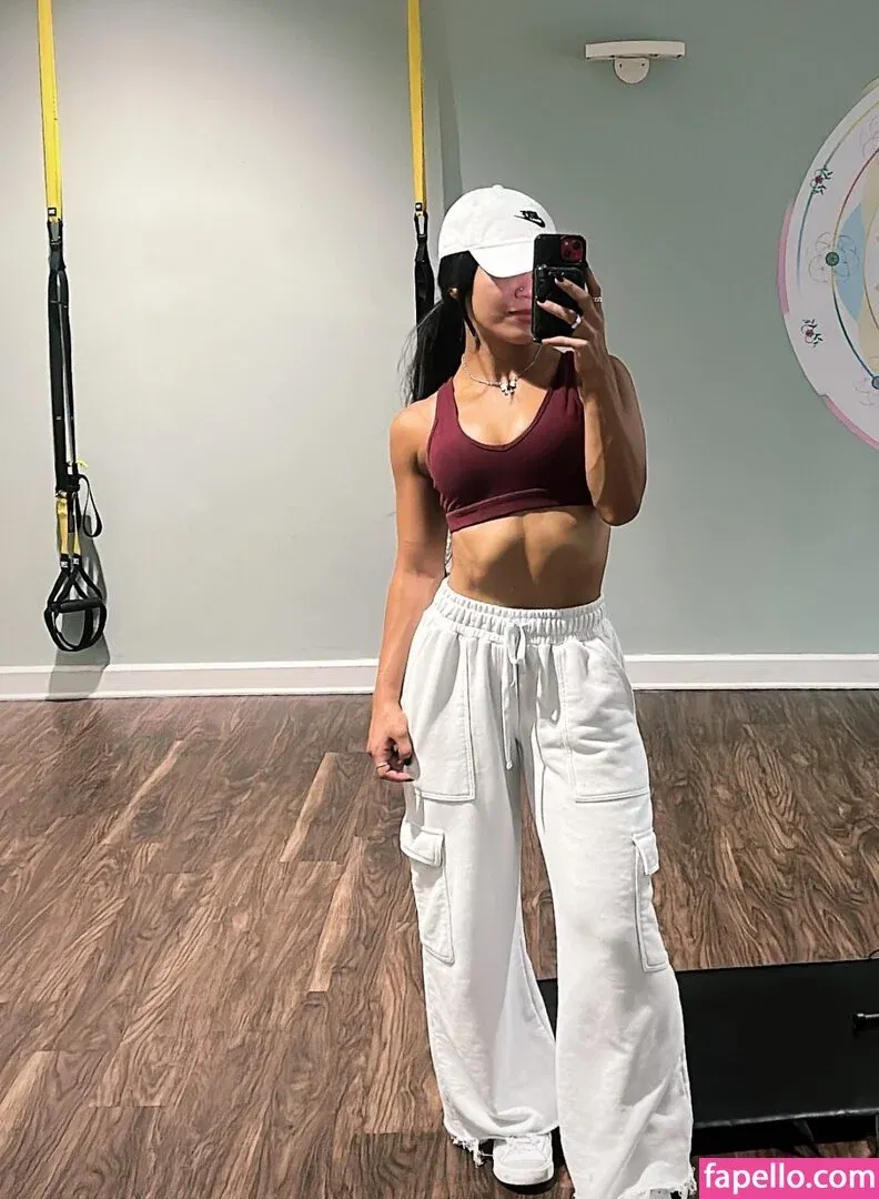 Roxanne Perez Onlyfans Photo Gallery 