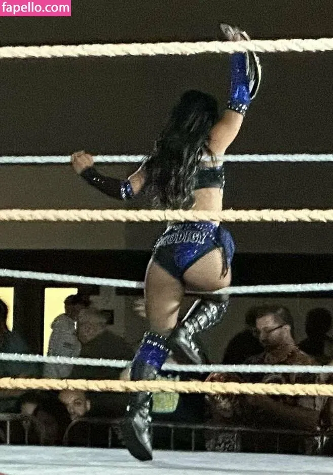 Roxanne Perez Onlyfans Photo Gallery 