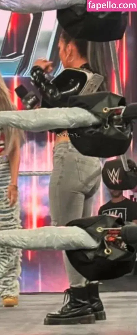 Roxanne Perez Onlyfans Photo Gallery 