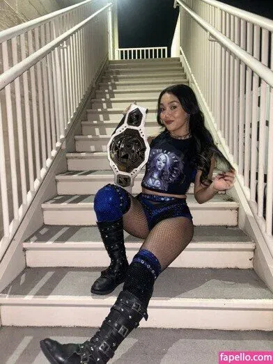 Roxanne Perez Onlyfans Photo Gallery 