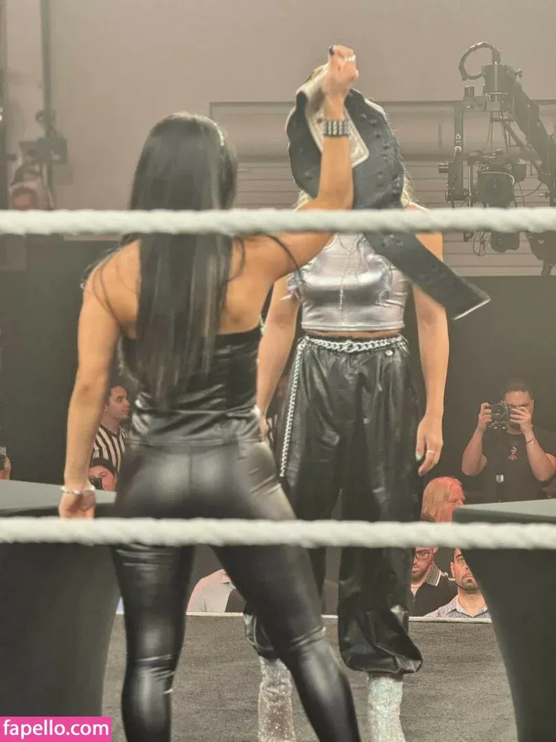 Roxanne Perez Onlyfans Photo Gallery 