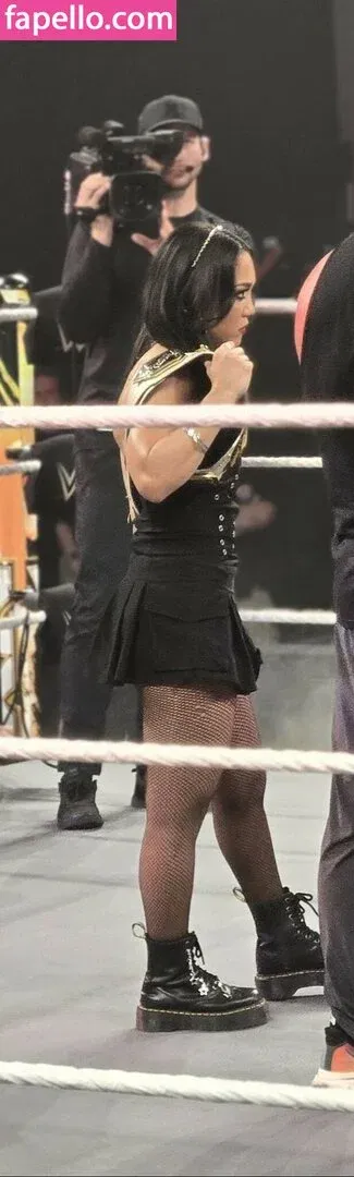 Roxanne Perez Onlyfans Photo Gallery 