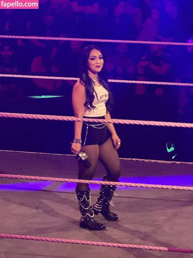 Roxanne Perez Onlyfans Photo Gallery 