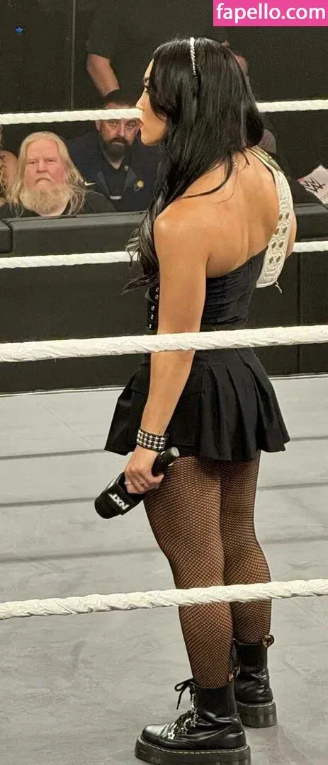 Roxanne Perez Onlyfans Photo Gallery 