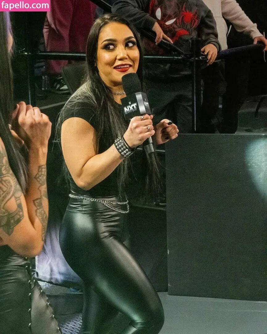 Roxanne Perez Onlyfans Photo Gallery 