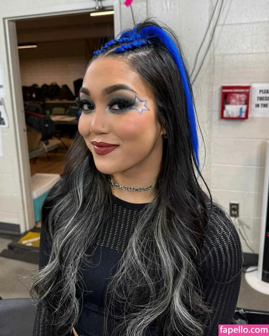 Roxanne Perez Onlyfans Photo Gallery 