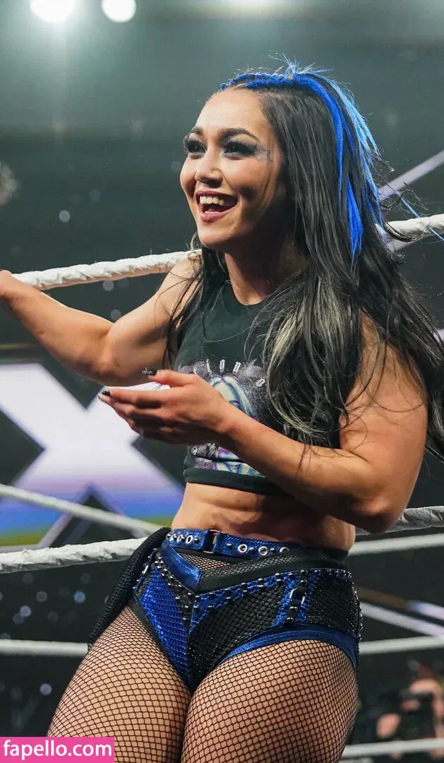 Roxanne Perez Onlyfans Photo Gallery 