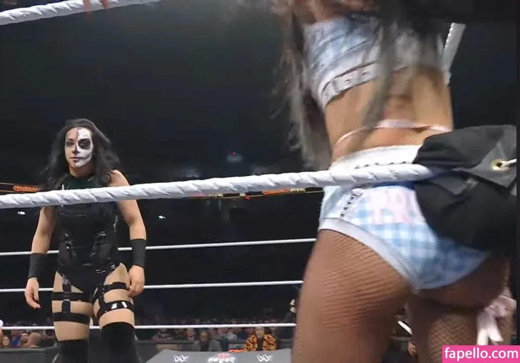 Roxanne Perez Onlyfans Photo Gallery 