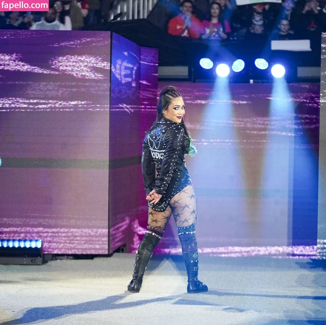 Roxanne Perez Onlyfans Photo Gallery 