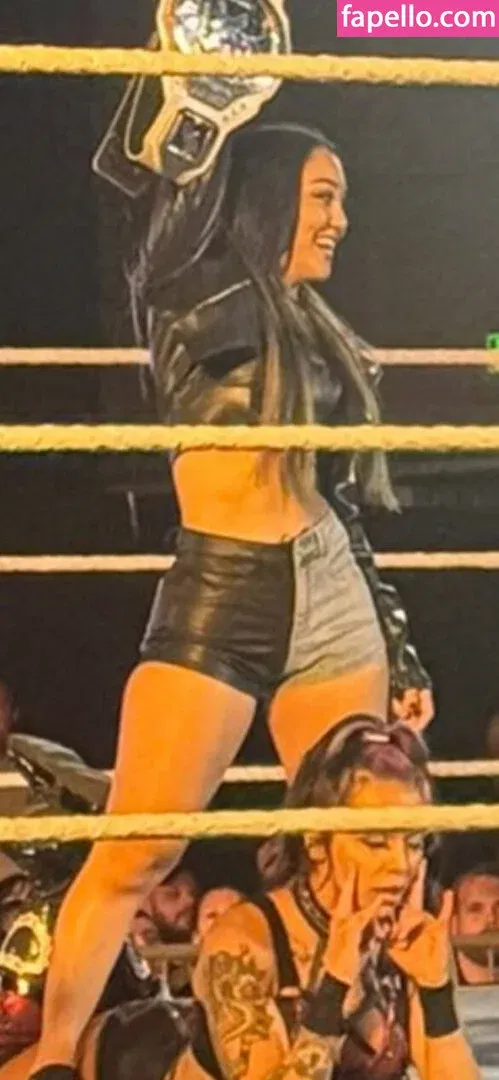 Roxanne Perez Onlyfans Photo Gallery 