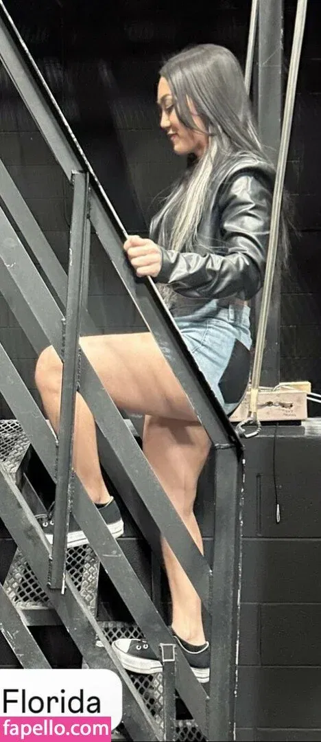 Roxanne Perez Onlyfans Photo Gallery 