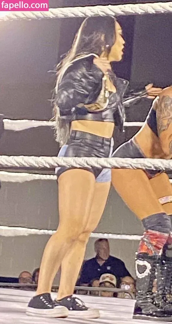 Roxanne Perez Onlyfans Photo Gallery 