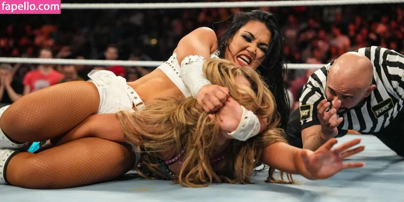 Roxanne Perez Onlyfans Photo Gallery 