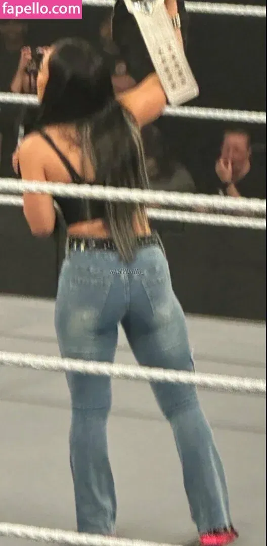 Roxanne Perez Onlyfans Photo Gallery 