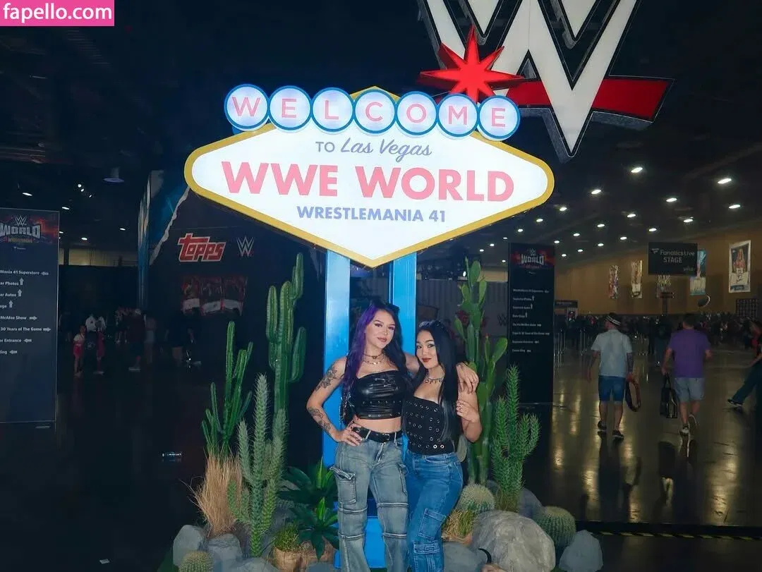 Roxanne Perez Onlyfans Photo Gallery 