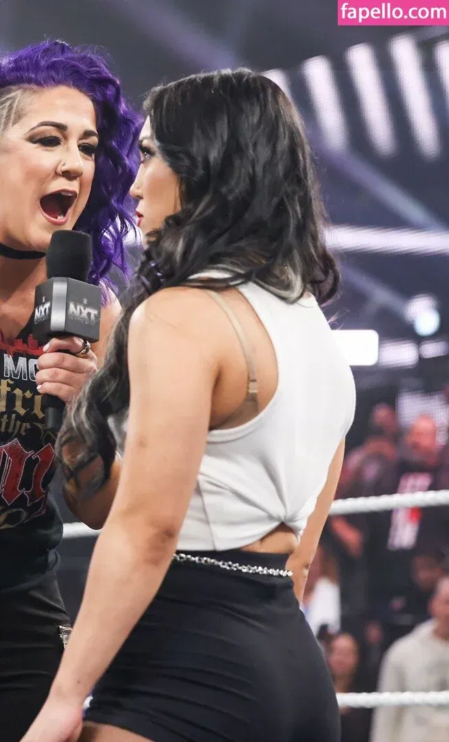 Roxanne Perez Onlyfans Photo Gallery 