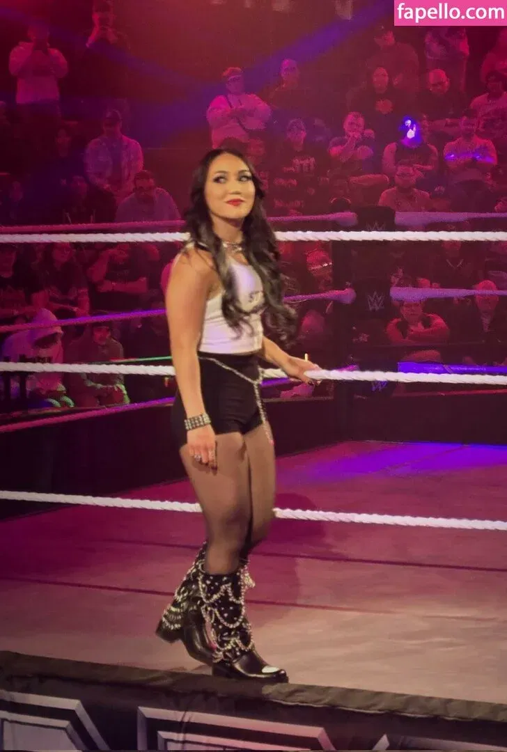 Roxanne Perez Onlyfans Photo Gallery 