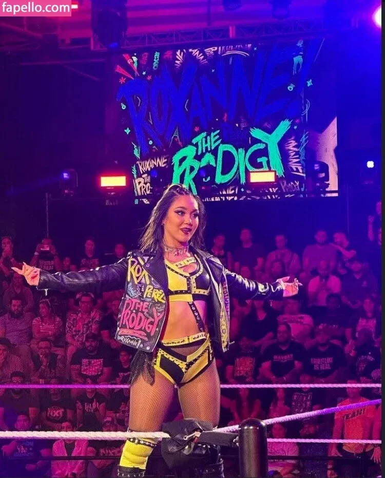 Roxanne Perez Onlyfans Photo Gallery 