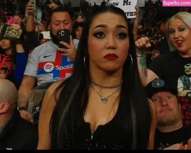 Roxanne Perez Onlyfans Photo Gallery 