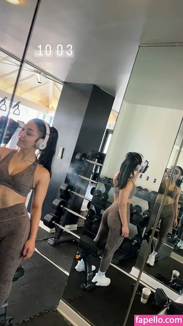 Roxanne Perez Onlyfans Photo Gallery 