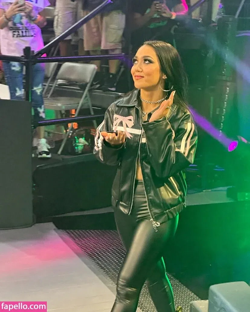 Roxanne Perez Onlyfans Photo Gallery 