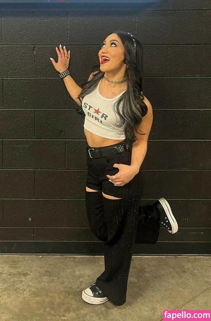 Roxanne Perez Onlyfans Photo Gallery 