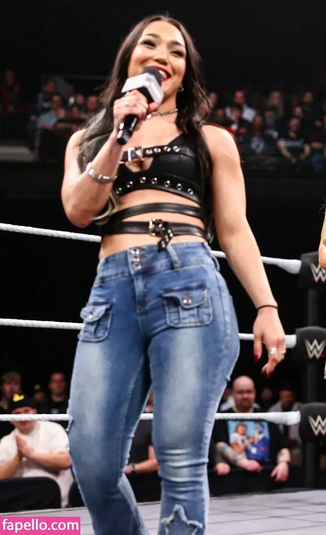 Roxanne Perez Onlyfans Photo Gallery 