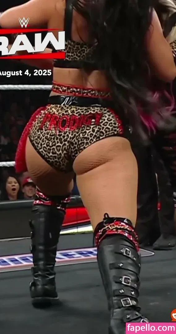 Roxanne Perez Onlyfans Photo Gallery 