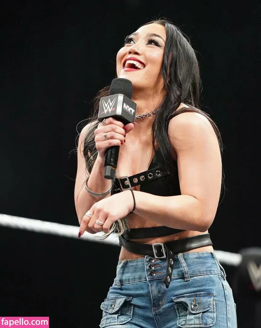 Roxanne Perez Onlyfans Photo Gallery 