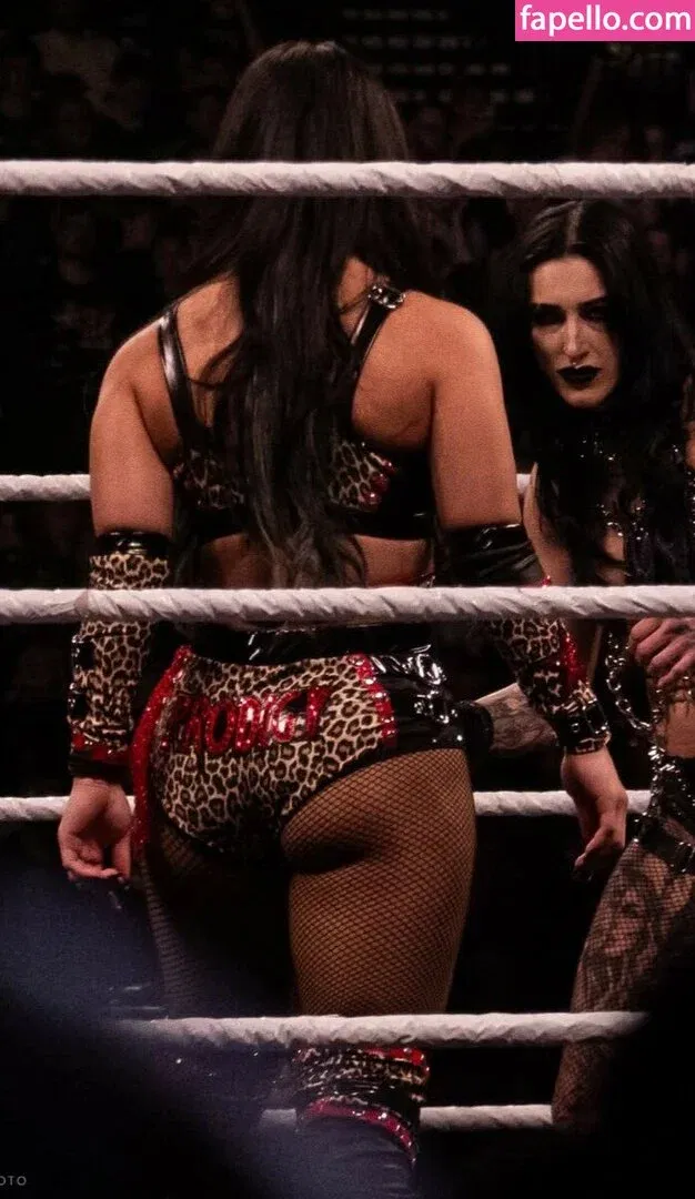 Roxanne Perez Onlyfans Photo Gallery 