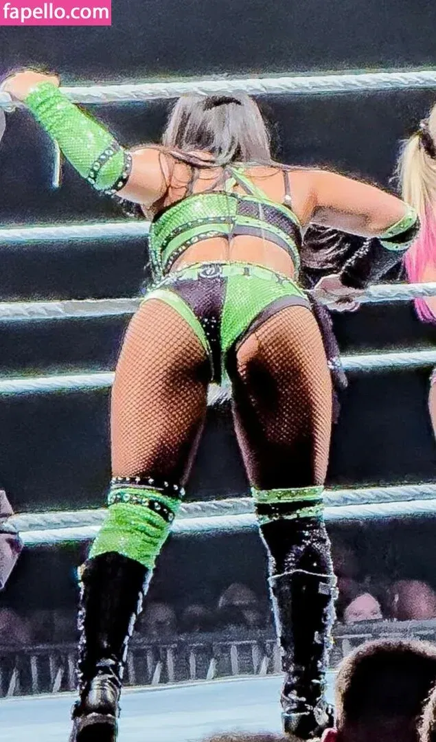 Roxanne Perez Onlyfans Photo Gallery 