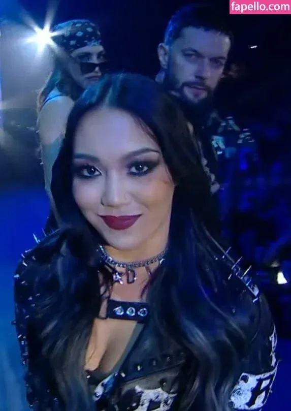 Roxanne Perez Onlyfans Photo Gallery 