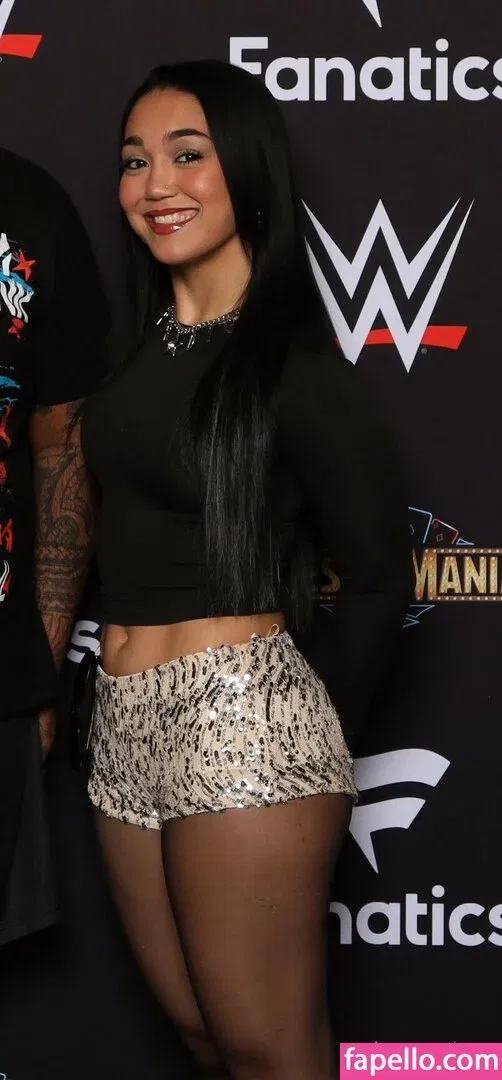 Roxanne Perez Onlyfans Photo Gallery 