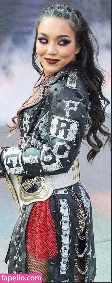 Roxanne Perez Onlyfans Photo Gallery 