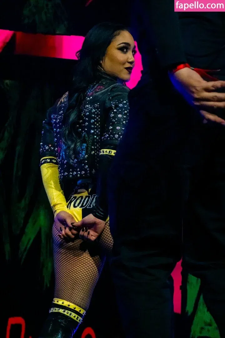 Roxanne Perez Onlyfans Photo Gallery 