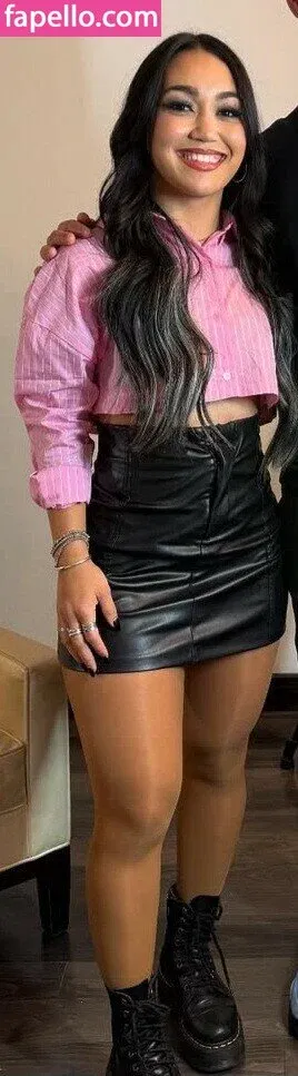 Roxanne Perez Onlyfans Photo Gallery 