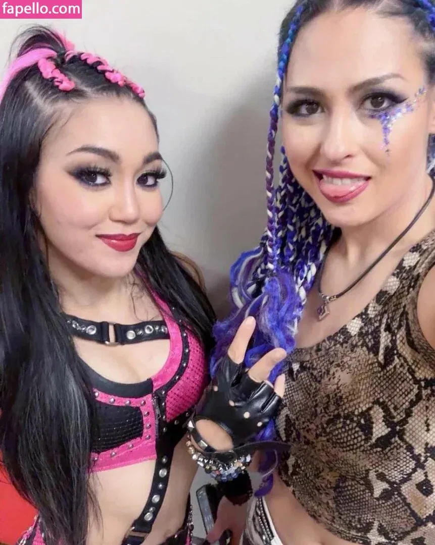 Roxanne Perez Onlyfans Photo Gallery 