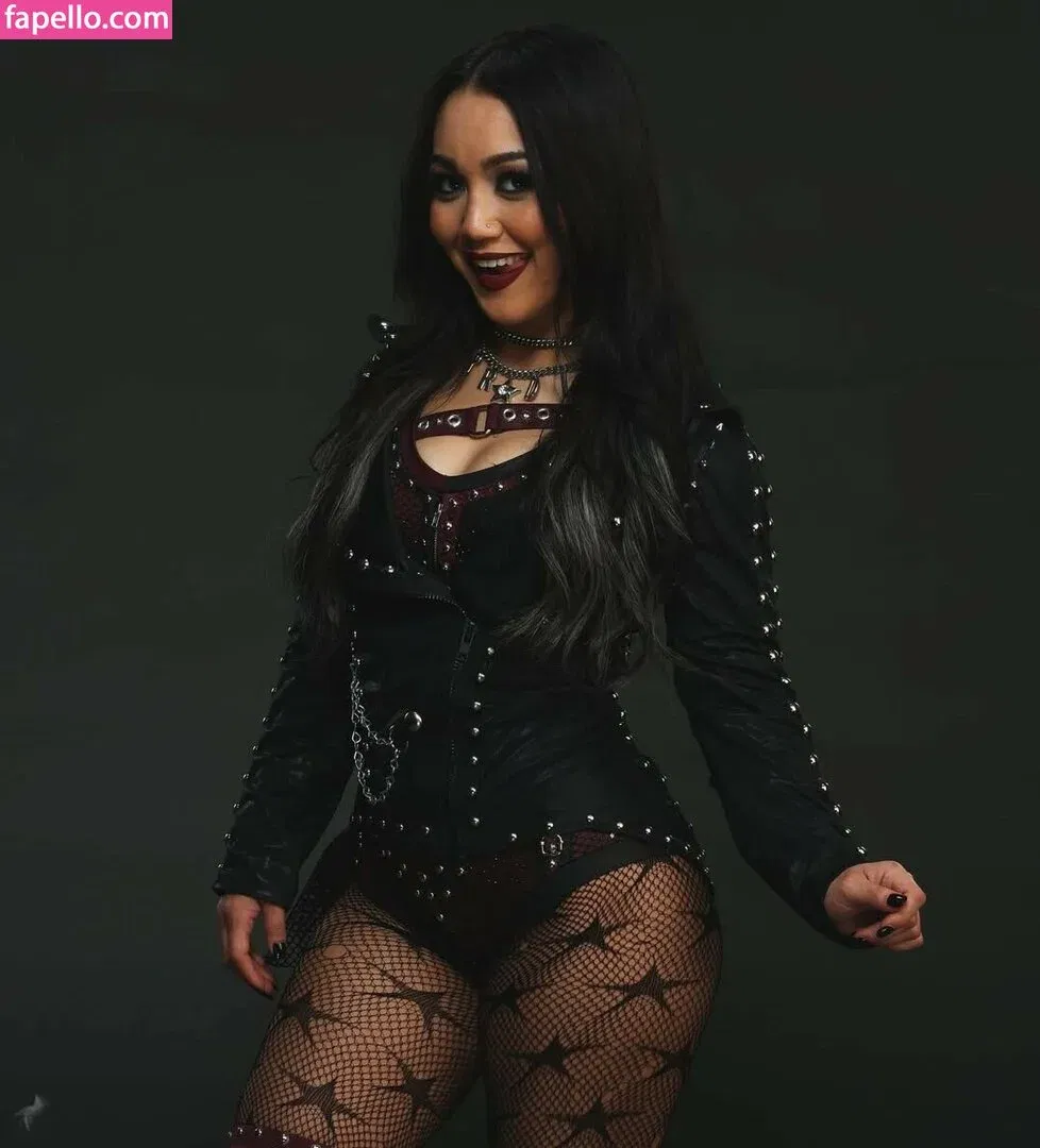 Roxanne Perez Onlyfans Photo Gallery 