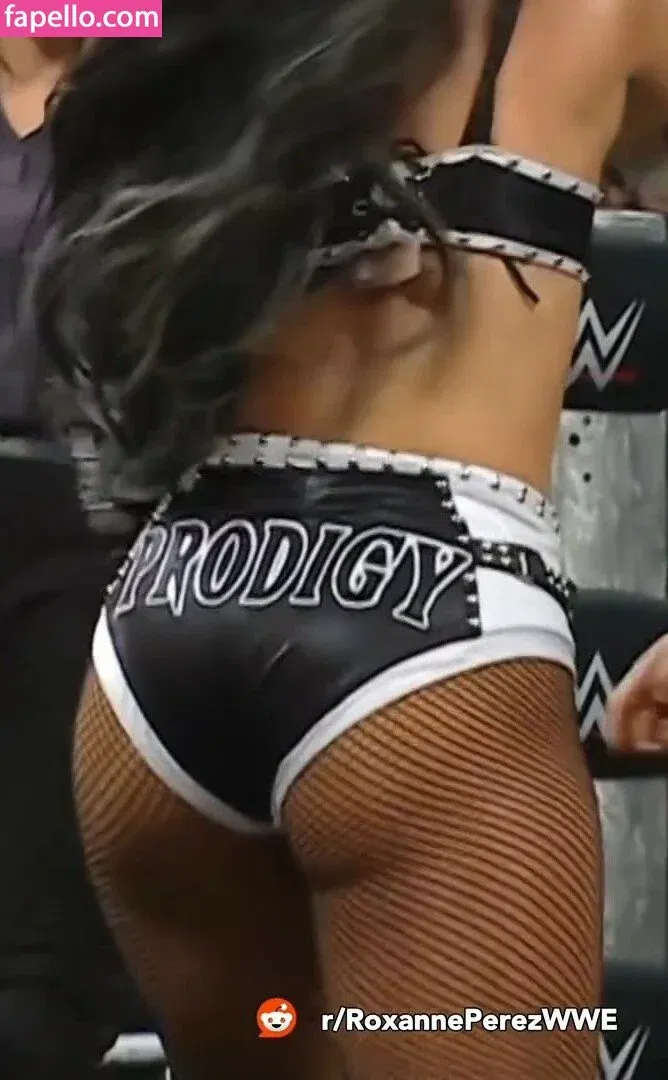 Roxanne Perez Onlyfans Photo Gallery 