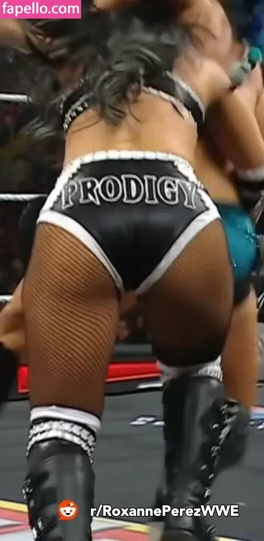 Roxanne Perez Onlyfans Photo Gallery 