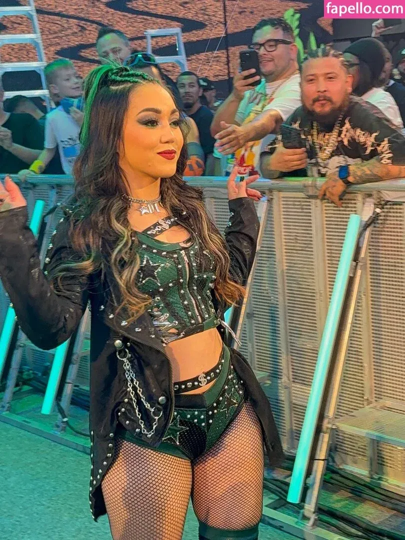 Roxanne Perez Onlyfans Photo Gallery 