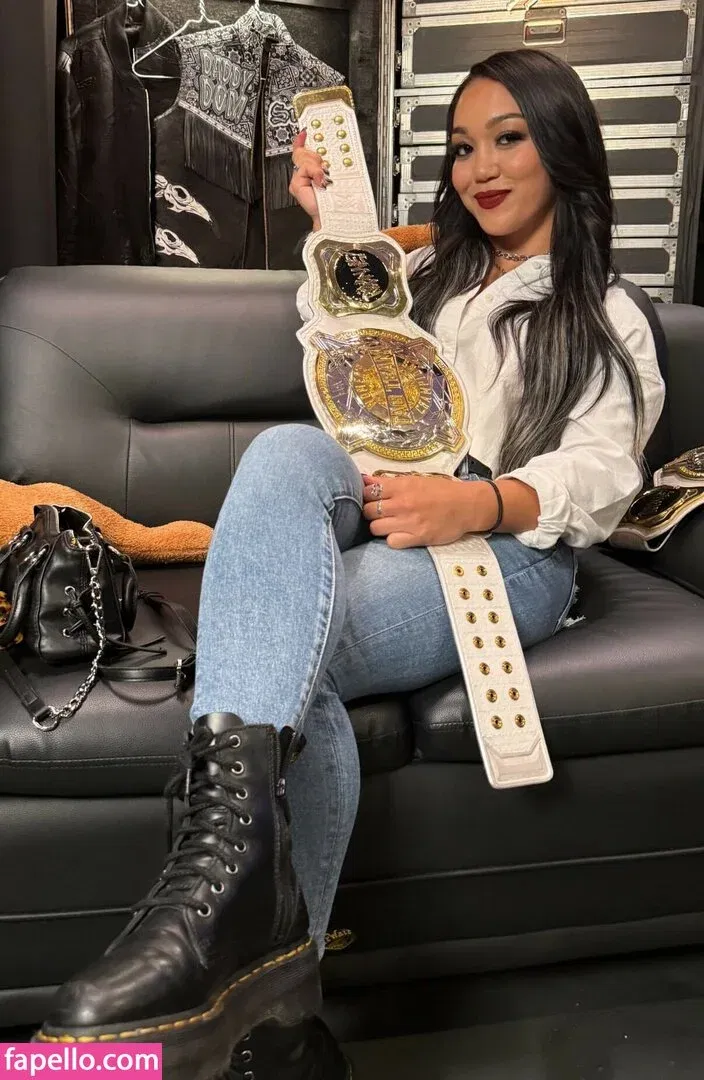 Roxanne Perez Onlyfans Photo Gallery 