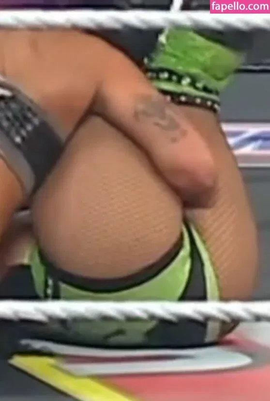 Roxanne Perez Onlyfans Photo Gallery 