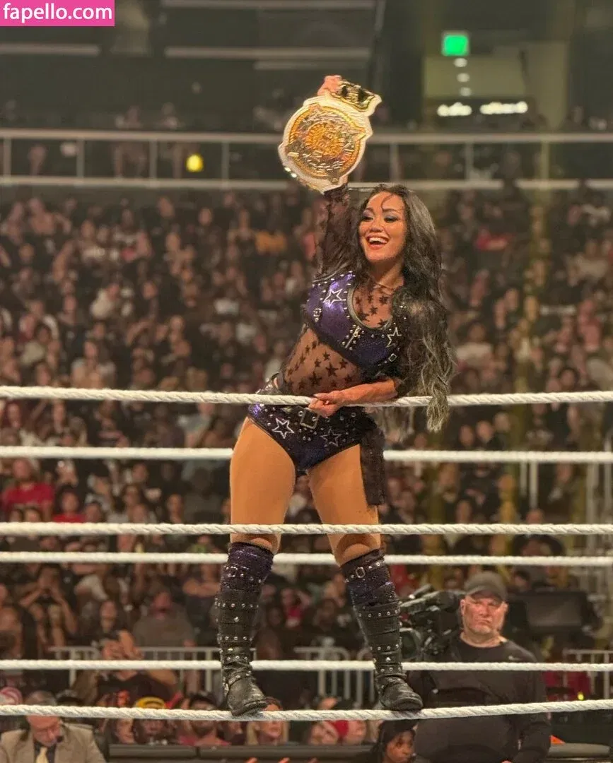 Roxanne Perez Onlyfans Photo Gallery 