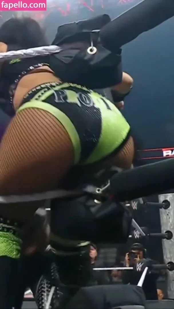 Roxanne Perez Onlyfans Photo Gallery 