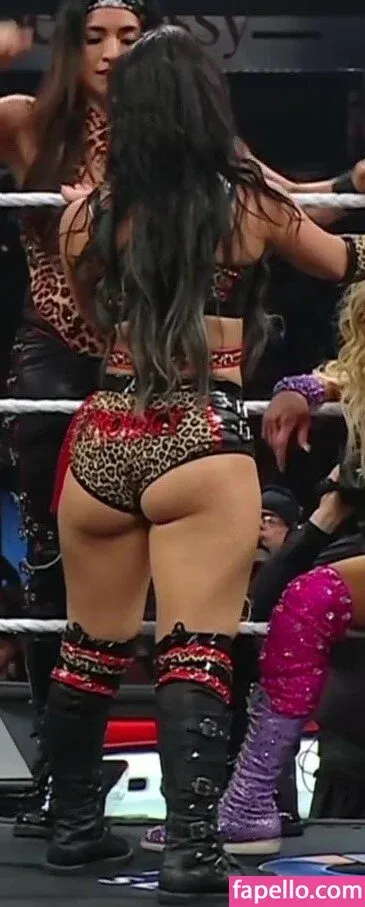 Roxanne Perez Onlyfans Photo Gallery 