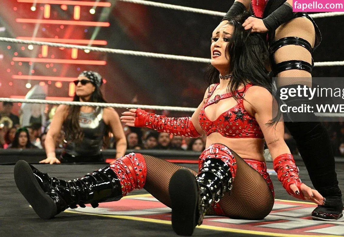 Roxanne Perez Onlyfans Photo Gallery 