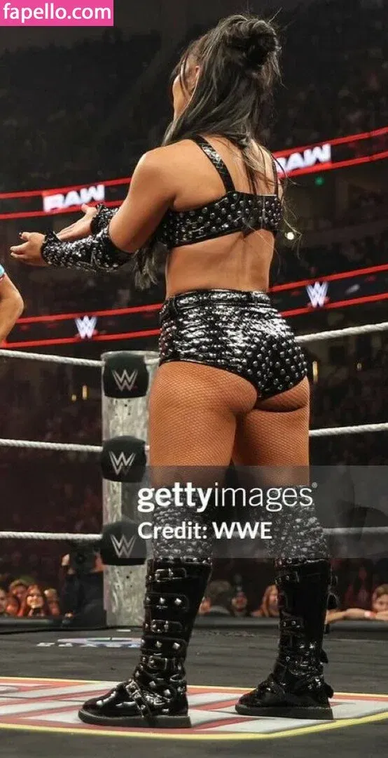 Roxanne Perez Onlyfans Photo Gallery 